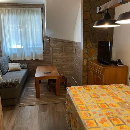 Nadja Apartment